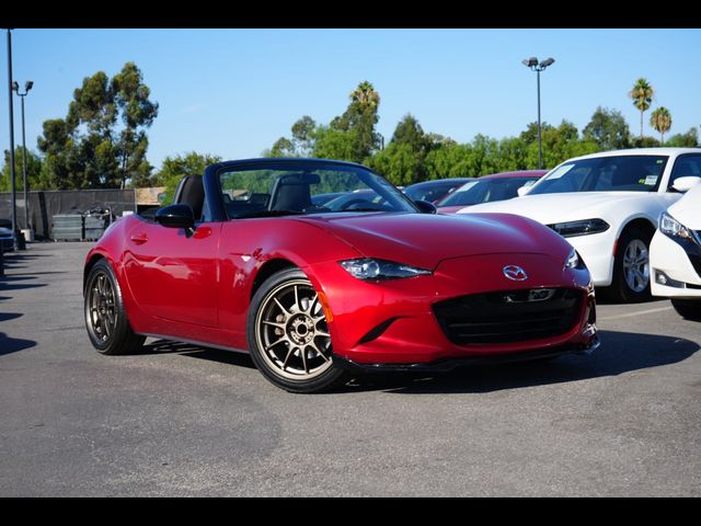 2016 Mazda MX-5 Miata Club