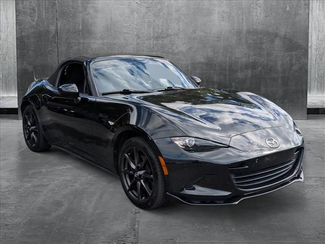 2016 Mazda MX-5 Miata Club