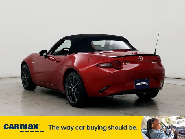 2016 Mazda MX-5 Miata Club