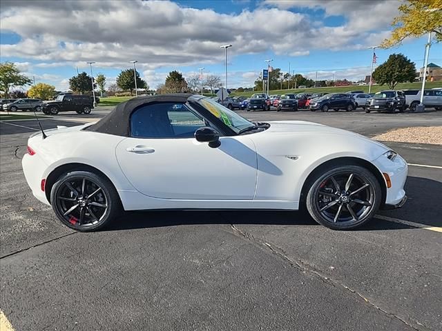 2016 Mazda MX-5 Miata Club