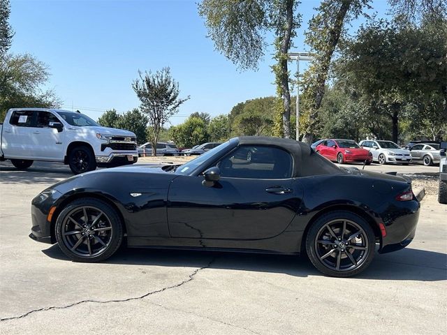 2016 Mazda MX-5 Miata Club