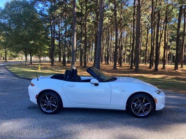 2016 Mazda MX-5 Miata Grand Touring