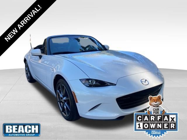 2016 Mazda MX-5 Miata Grand Touring