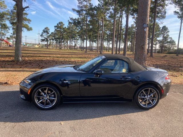 2016 Mazda MX-5 Miata Grand Touring