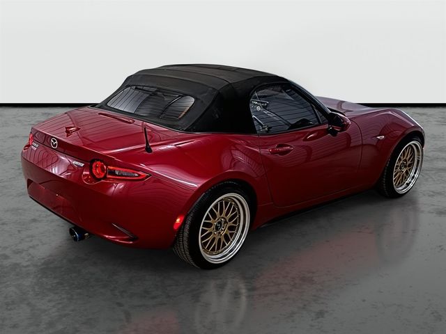 2016 Mazda MX-5 Miata Grand Touring