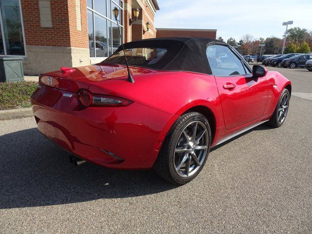 2016 Mazda MX-5 Miata Grand Touring