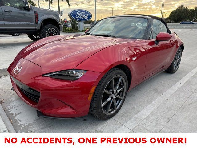 2016 Mazda MX-5 Miata Grand Touring