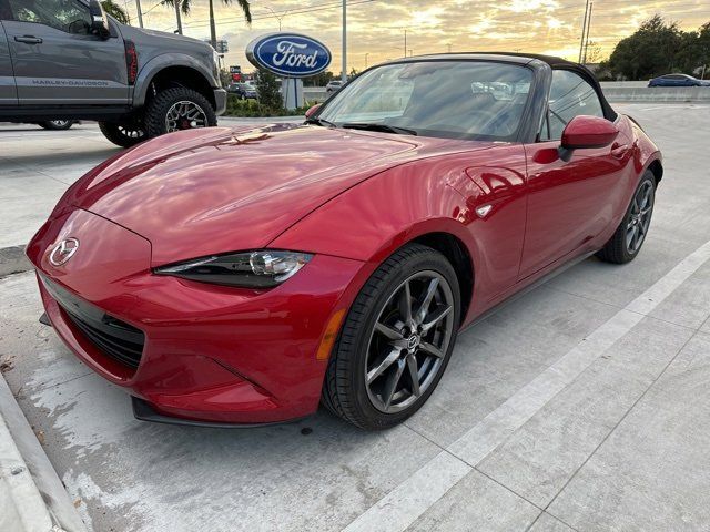 2016 Mazda MX-5 Miata Grand Touring