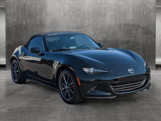 2016 Mazda MX-5 Miata Grand Touring