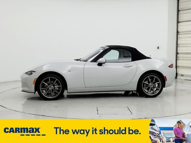 2016 Mazda MX-5 Miata Grand Touring