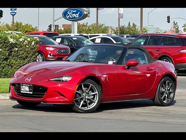 2016 Mazda MX-5 Miata Grand Touring