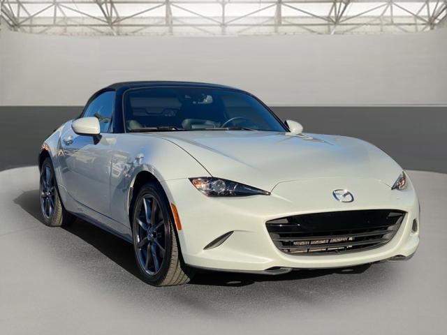 2016 Mazda MX-5 Miata Grand Touring