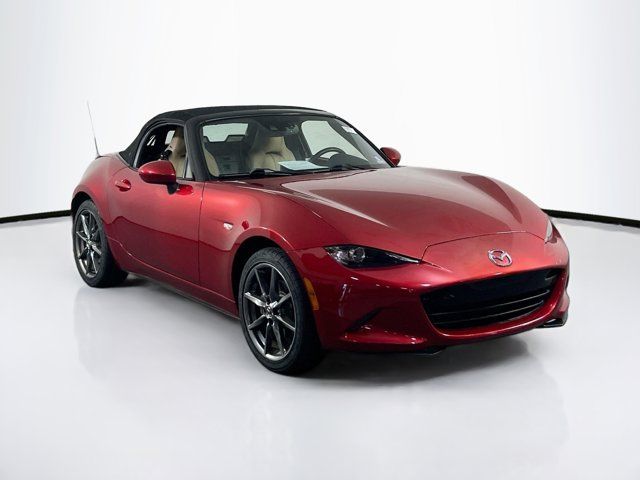 2016 Mazda MX-5 Miata Grand Touring