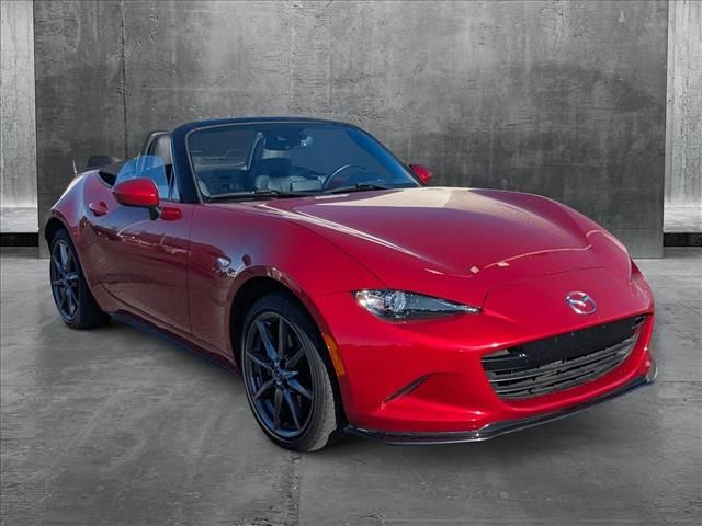 2016 Mazda MX-5 Miata Grand Touring