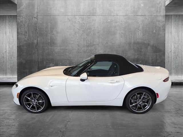 2016 Mazda MX-5 Miata Grand Touring