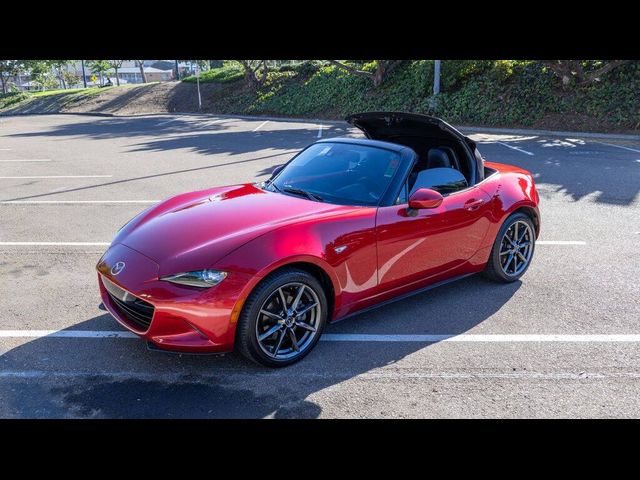 2016 Mazda MX-5 Miata Grand Touring