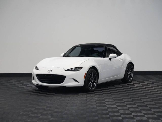 2016 Mazda MX-5 Miata Grand Touring