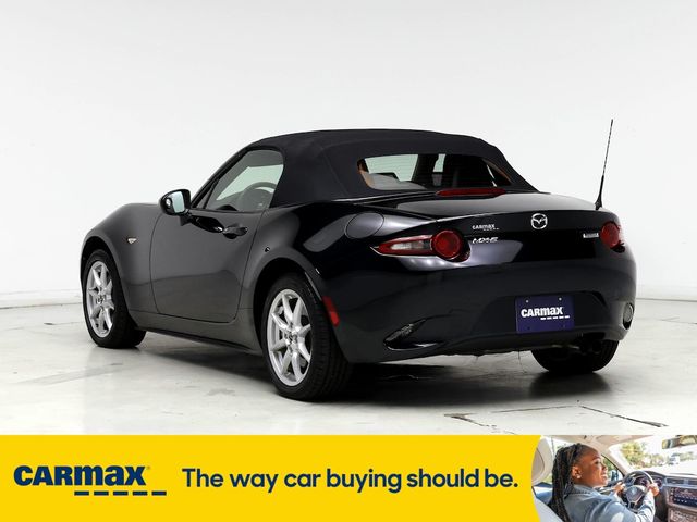 2016 Mazda MX-5 Miata Sport