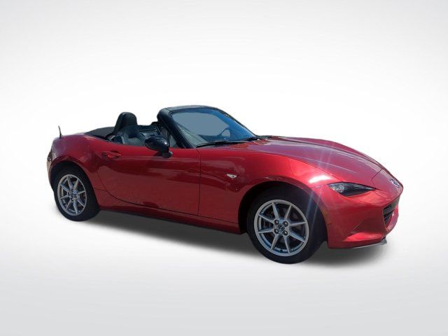 2016 Mazda MX-5 Miata Sport