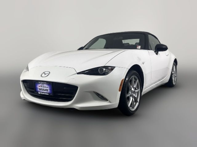 2016 Mazda MX-5 Miata Sport