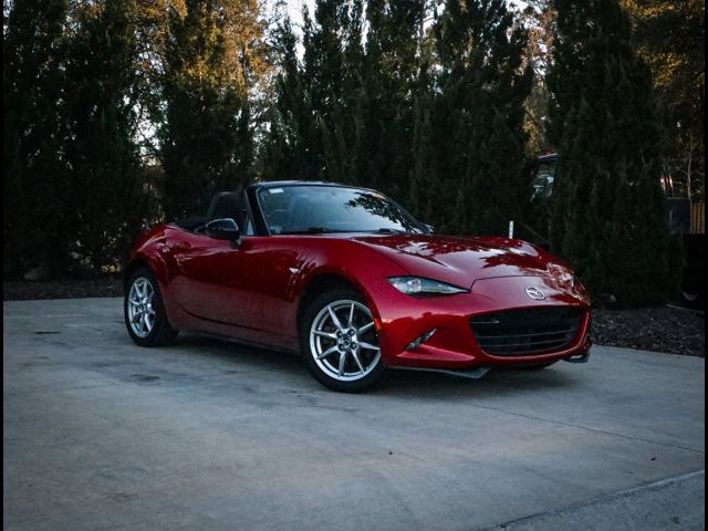 2016 Mazda MX-5 Miata Sport