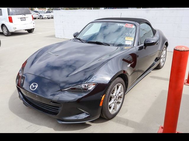 2016 Mazda MX-5 Miata Sport