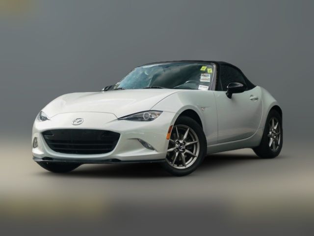 2016 Mazda MX-5 Miata Sport