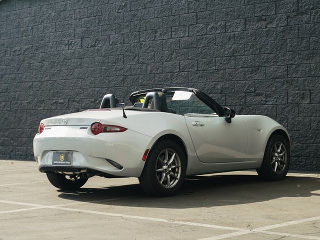 2016 Mazda MX-5 Miata Sport