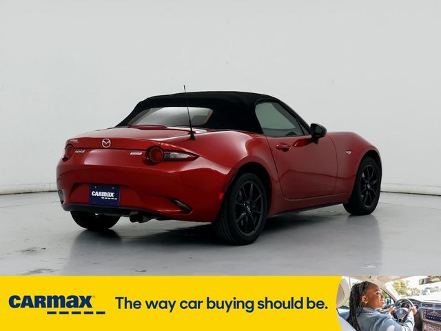 2016 Mazda MX-5 Miata Sport