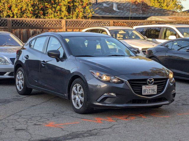 2016 Mazda Mazda3 i Sport