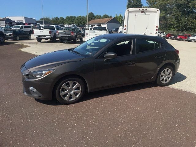 2016 Mazda Mazda3 i Sport