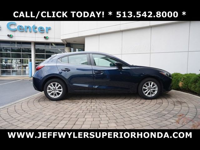 2016 Mazda Mazda3 i Sport