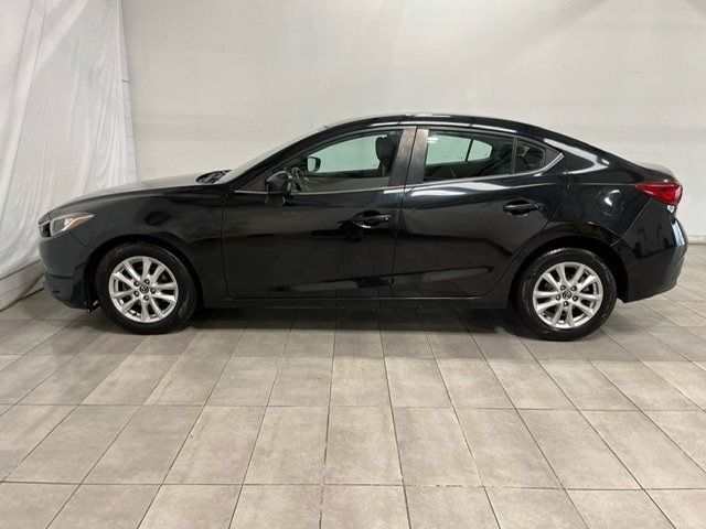 2016 Mazda Mazda3 i Sport