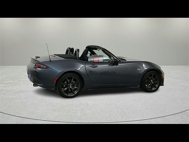 2016 Mazda MX-5 Miata Club