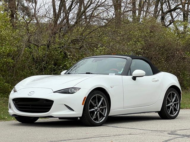 2016 Mazda MX-5 Miata Grand Touring