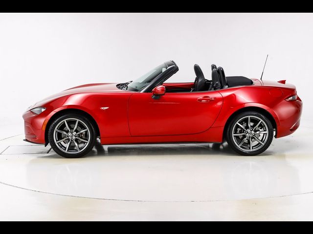 2016 Mazda MX-5 Miata Grand Touring