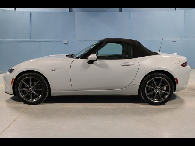 2016 Mazda MX-5 Miata Grand Touring