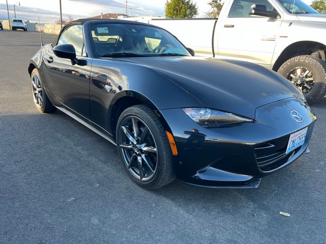 2016 Mazda MX-5 Miata Grand Touring