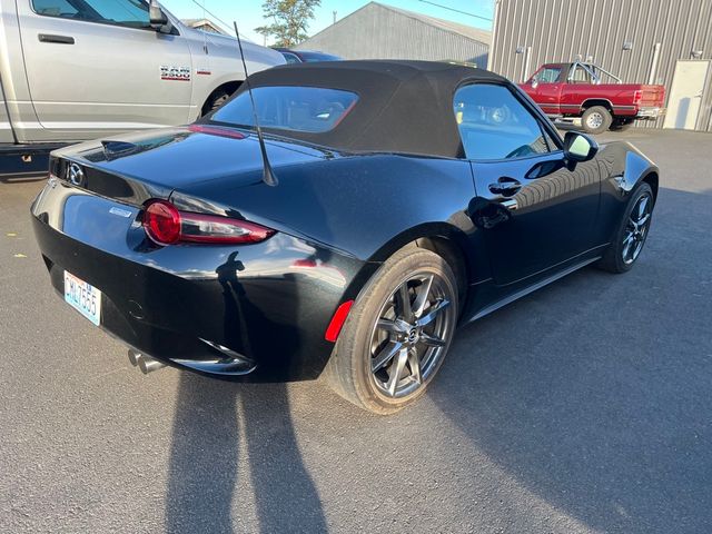 2016 Mazda MX-5 Miata Grand Touring