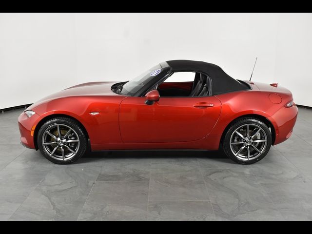 2016 Mazda MX-5 Miata Grand Touring