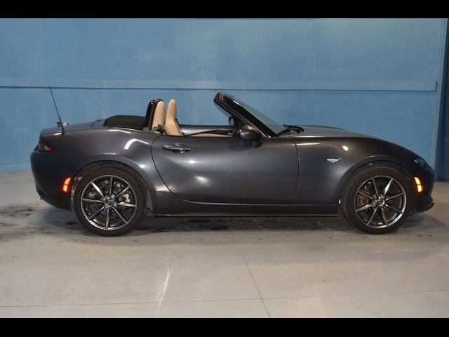 2016 Mazda MX-5 Miata Grand Touring