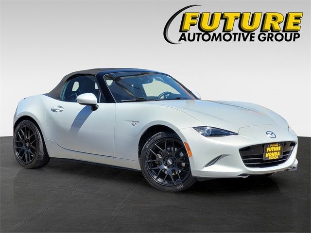 2016 Mazda MX-5 Miata Grand Touring