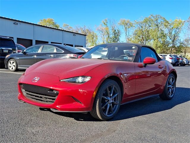 2016 Mazda MX-5 Miata Grand Touring