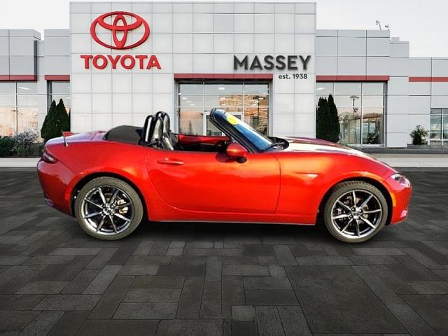 2016 Mazda MX-5 Miata Grand Touring