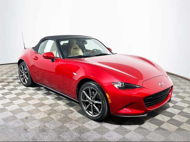 2016 Mazda MX-5 Miata Grand Touring