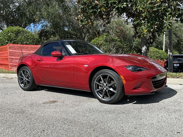 2016 Mazda MX-5 Miata Grand Touring