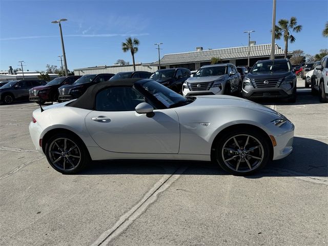 2016 Mazda MX-5 Miata Grand Touring