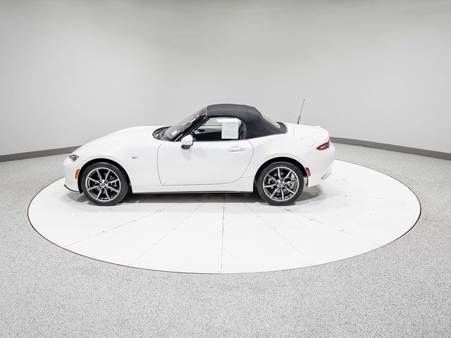 2016 Mazda MX-5 Miata Grand Touring