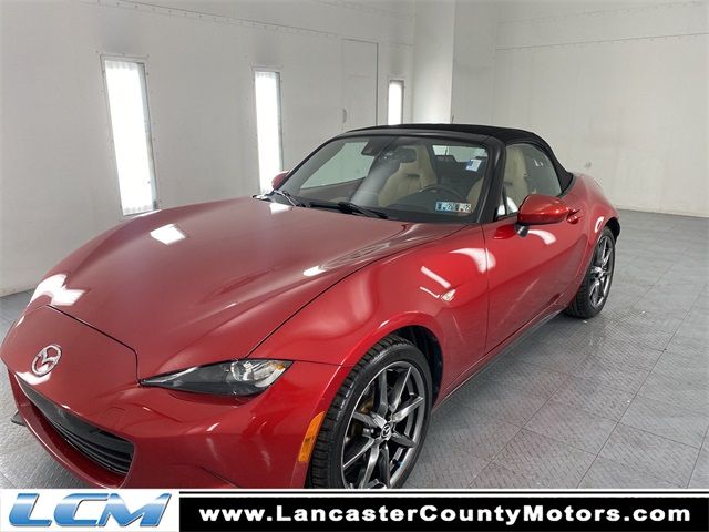 2016 Mazda MX-5 Miata Grand Touring