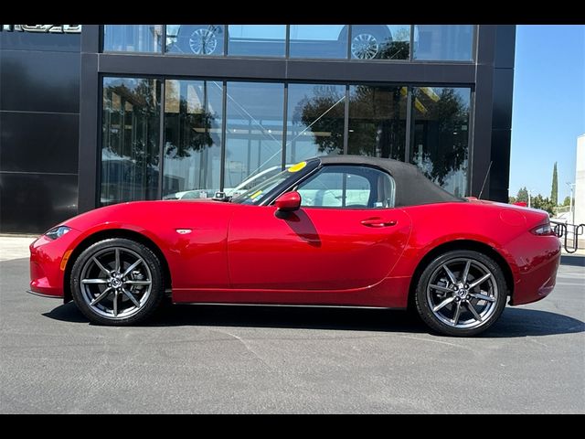 2016 Mazda MX-5 Miata Grand Touring